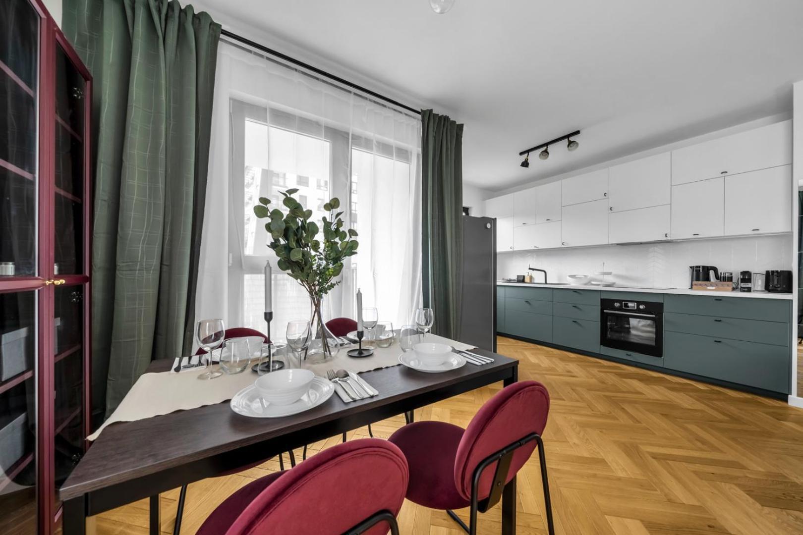 Skierniewicka Apt - Parking, Workspace, Balcony - By Rentujemy Varşova Dış mekan fotoğraf