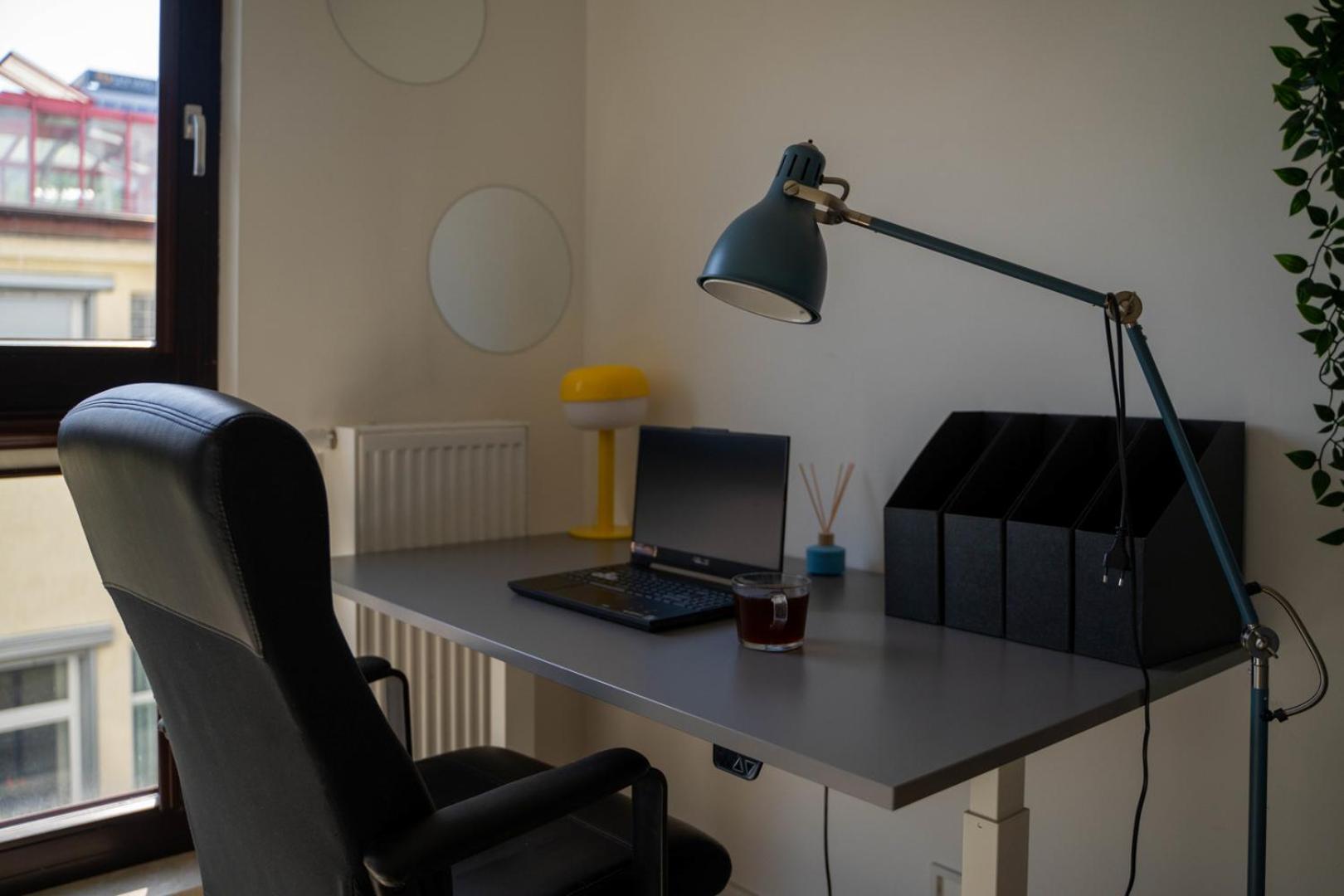 Skierniewicka Apt - Parking, Workspace, Balcony - By Rentujemy Varşova Dış mekan fotoğraf