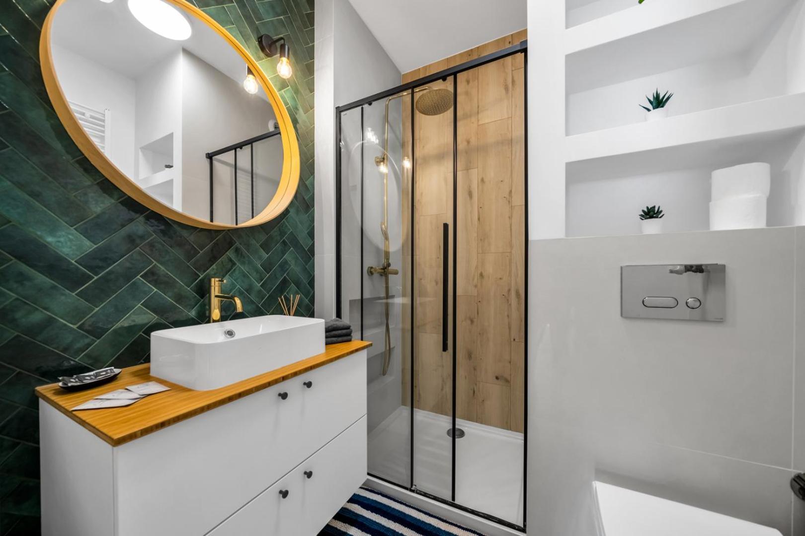 Skierniewicka Apt - Parking, Workspace, Balcony - By Rentujemy Varşova Dış mekan fotoğraf
