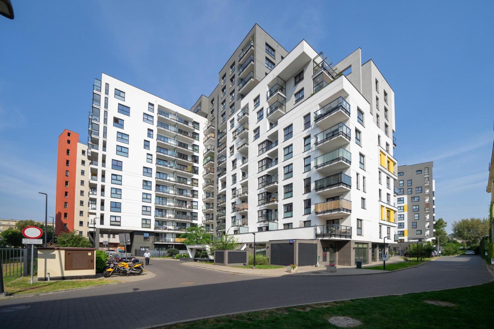 Skierniewicka Apt - Parking, Workspace, Balcony - By Rentujemy Varşova Dış mekan fotoğraf